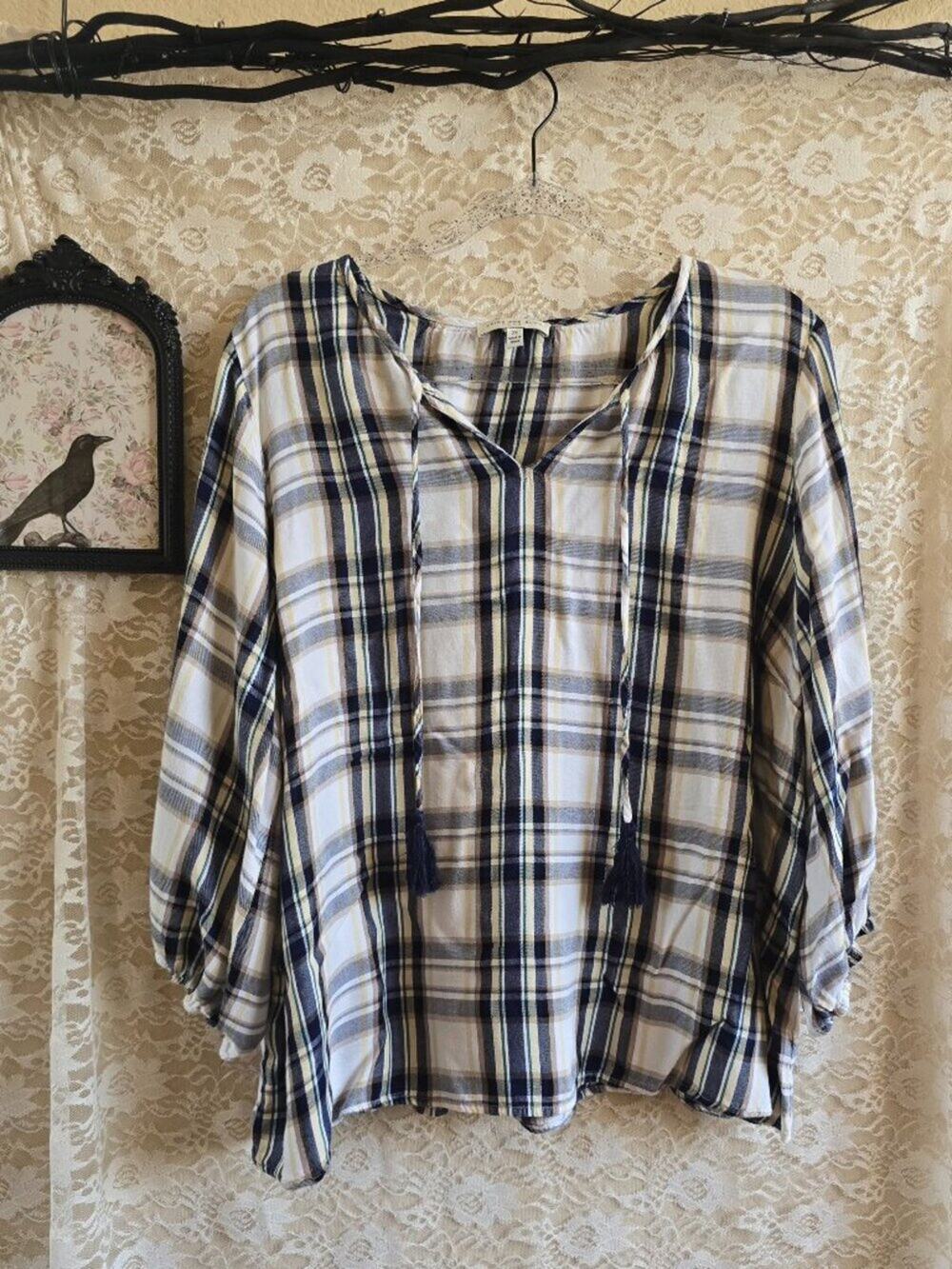 Loose fit Plaid Long Sleeve Top - boho - indie - ren faire - cottagecore